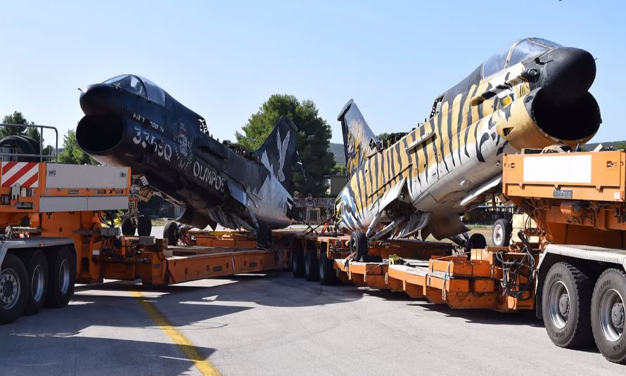 Έτσι μεταφέρονται τα επετειακά αεροσκάφη στο Μουσείο της Πολεμικής Αεροπορίας – ΒΙΝΤΕΟ