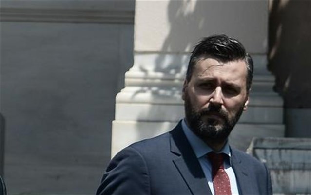 Ο Καλλιάνος βλέπει… χιόνια για το τριήμερο