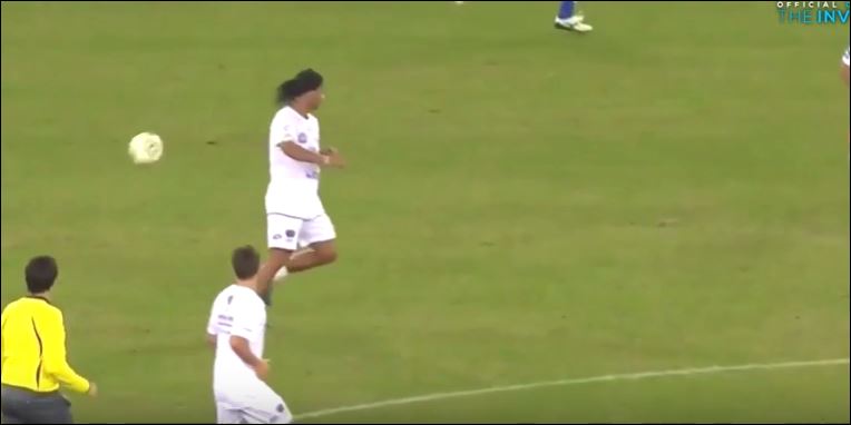 Η πάσα του Ροναλντίνιο που τρέλανε το διαδίκτυο – ΒΙΝΤΕΟ