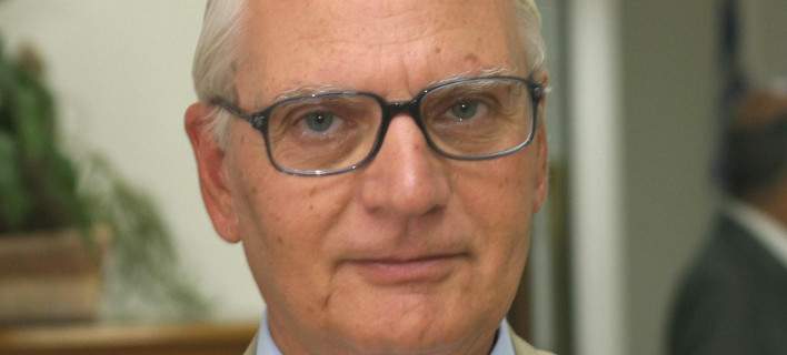 Παραιτήθηκε ο Παραράς από την Επιτροπή για την Συνταγματική αναθεώρηση