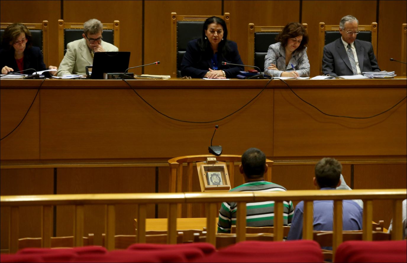 Δίκη της Χρυσής Αυγής: “Μας επιτέθηκαν οι χρυσαυγίτες γιατί είμαστε μελαμψοί και μουσουλμάνοι”