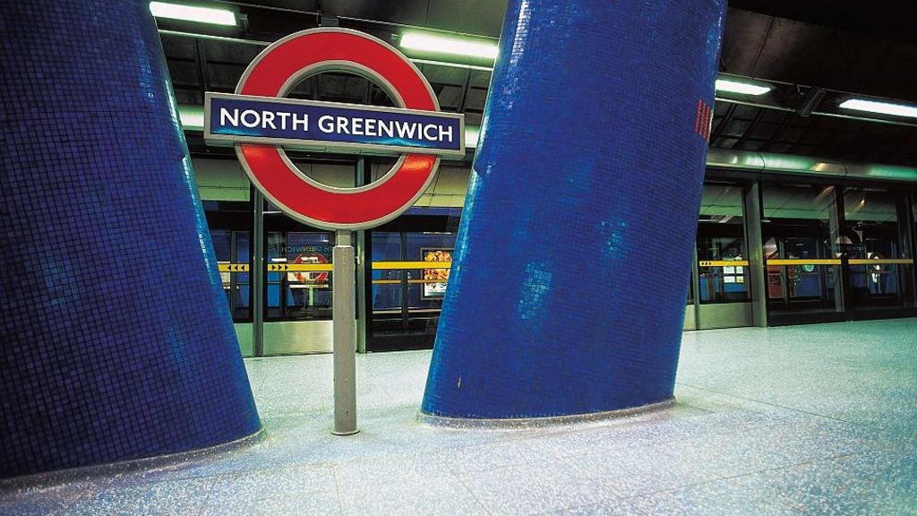 Λονδίνο – Συνελήφθη ένας 19χρονος με την κατηγορία της τρομοκρατίας