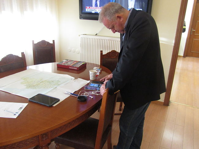 Στα Γιάννενα ο Λέκκας: Αδύνατο να πούμε αν ήταν ο κύριος σεισμός – ΦΩΤΟ