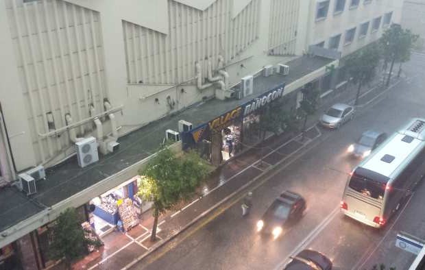 Πλημμύρες, πτώσεις δέντρων και διακοπές ρεύματος στην Πάτρα – ΦΩΤΟ – ΒΙΝΤΕΟ