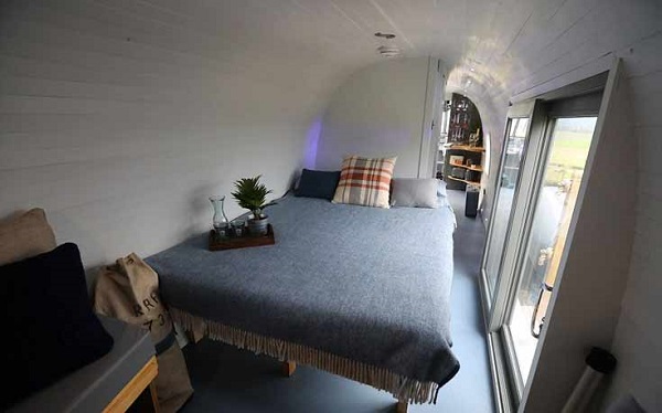 perierga.gr - Βρετανικό ελικόπτερο μεταμορφώθηκε σε... ξενοδοχείο! perierga.gr - Βρετανικό ελικόπτερο μεταμορφώθηκε σε... ξενοδοχείο!