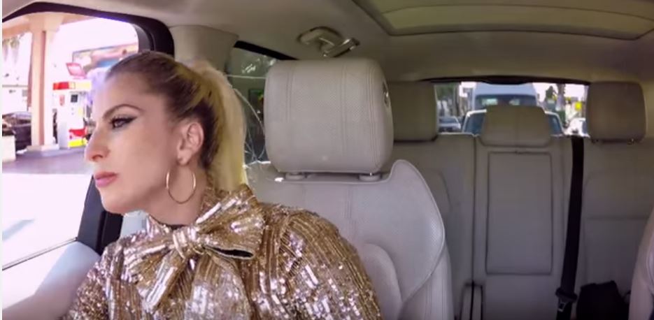 Η Lady Gaga είναι η συνοδηγός που όλοι θέλουμε – ΒΙΝΤΕΟ