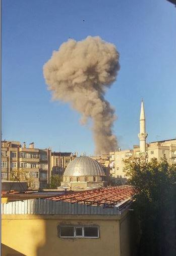 Ένας νεκρός και πάνω από 30 τραυματίες από την έκρηξη στην Τουρκία
