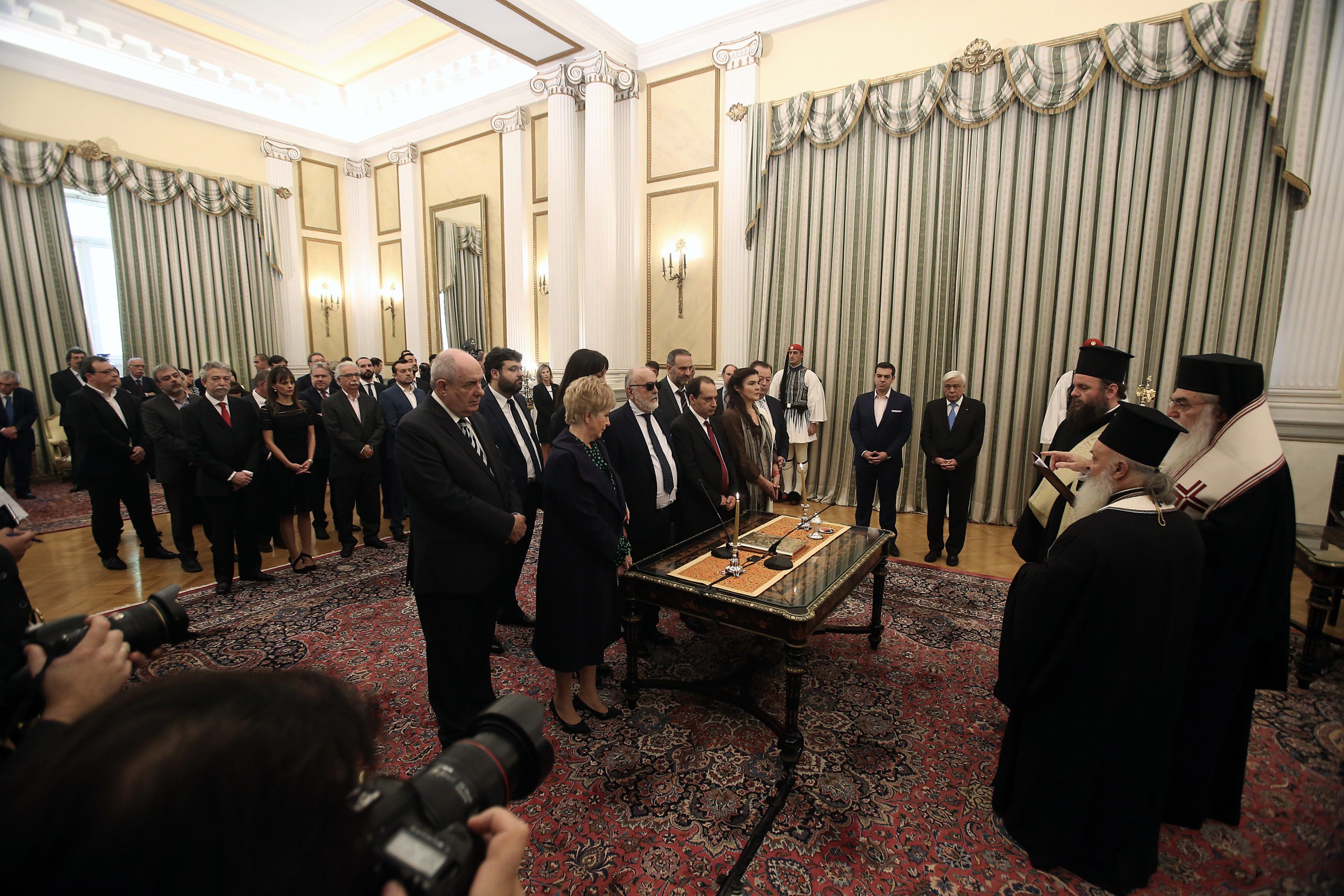 Ποιοι ορκίστηκαν με θρησκευτικό όρκο και ποιοι με πολιτικό