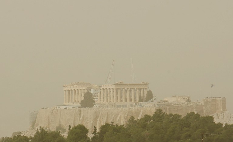 Έρευνα σοκ – Η ορατότητα στην Αθήνα μειώνεται κάθε χρόνο κατά 280 μέτρα