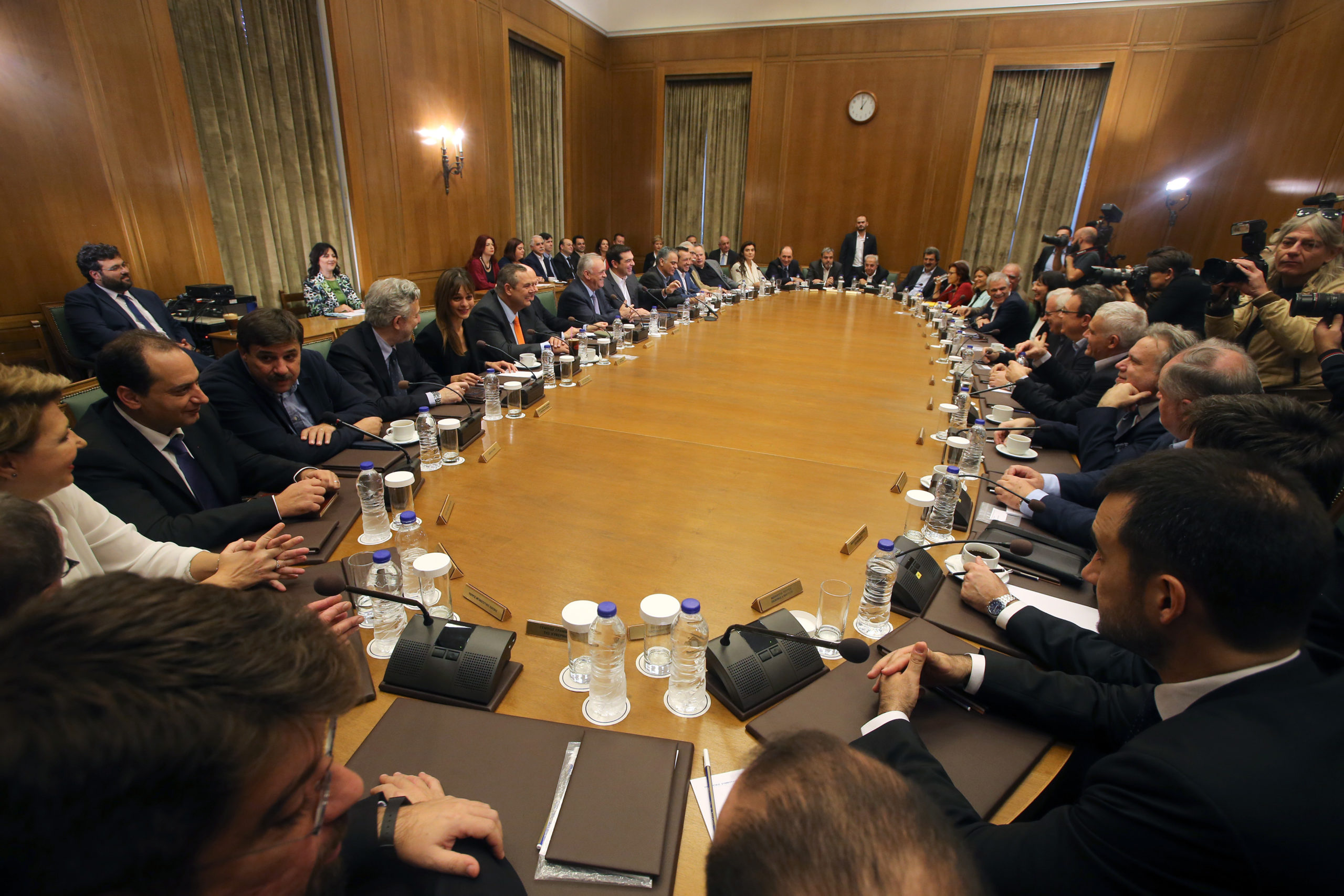 Τι συζητήθηκε στη συνεδρίαση του νέου Υπουργικού Συμβουλίου