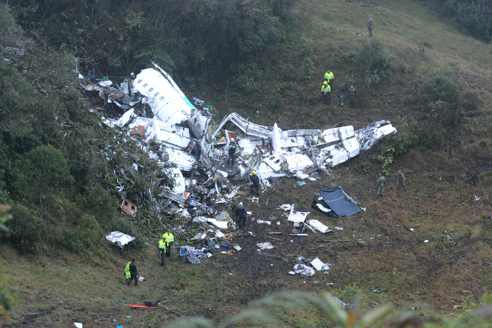 Ανατροπή στα δεδομένα της αεροπορικής τραγωδίας: 4 άτομα δεν είχαν επιβιβαστεί στην πτήση – 71 οι νεκροί