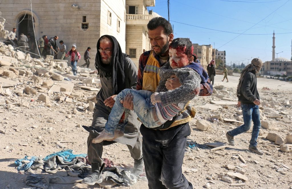 Συρία: Τουλάχιστον 32 άμαχοι νεκροί στο Χαλέπι – Ανάμεσα τους πέντε παιδιά