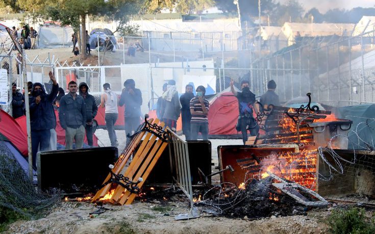 «Καρφί» του Spiegel για τη Λέσβο