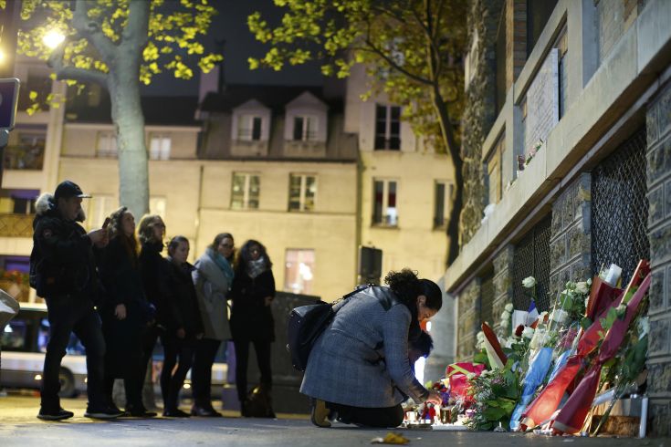 Η Γαλλία απέτισε φόρο τιμής στα θύματα της περσινής επίθεσης – ΦΩΤΟ