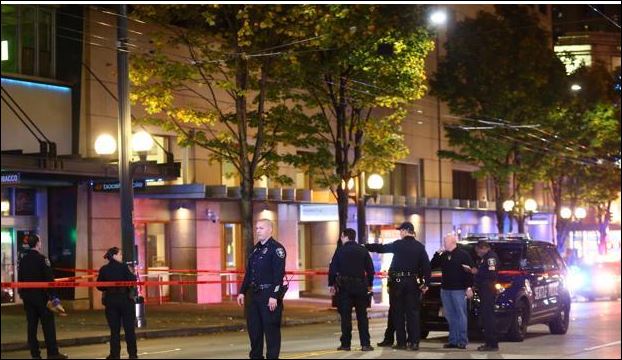 Πυροβολισμοί στο Σιάτλ κοντά στην περιοχή των διαδηλώσεων για τον Τραμπ – 5 τραυματίες