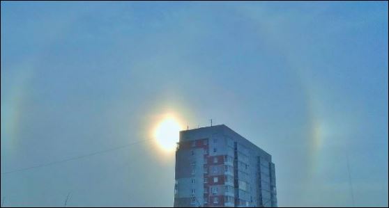 Το φαινόμενο του φωτοστέφανου στη Ρωσία που έχει “τρελάνει” το διαδίκτυο – ΦΩΤΟ