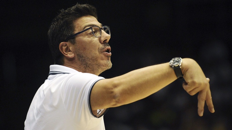 Τέλος ο Κατσικάρης από την Λοκομοτίβ Κουμπάν