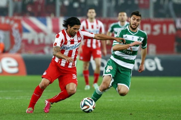 Δύο κίτρινες κάρτες στο ντέρμπι