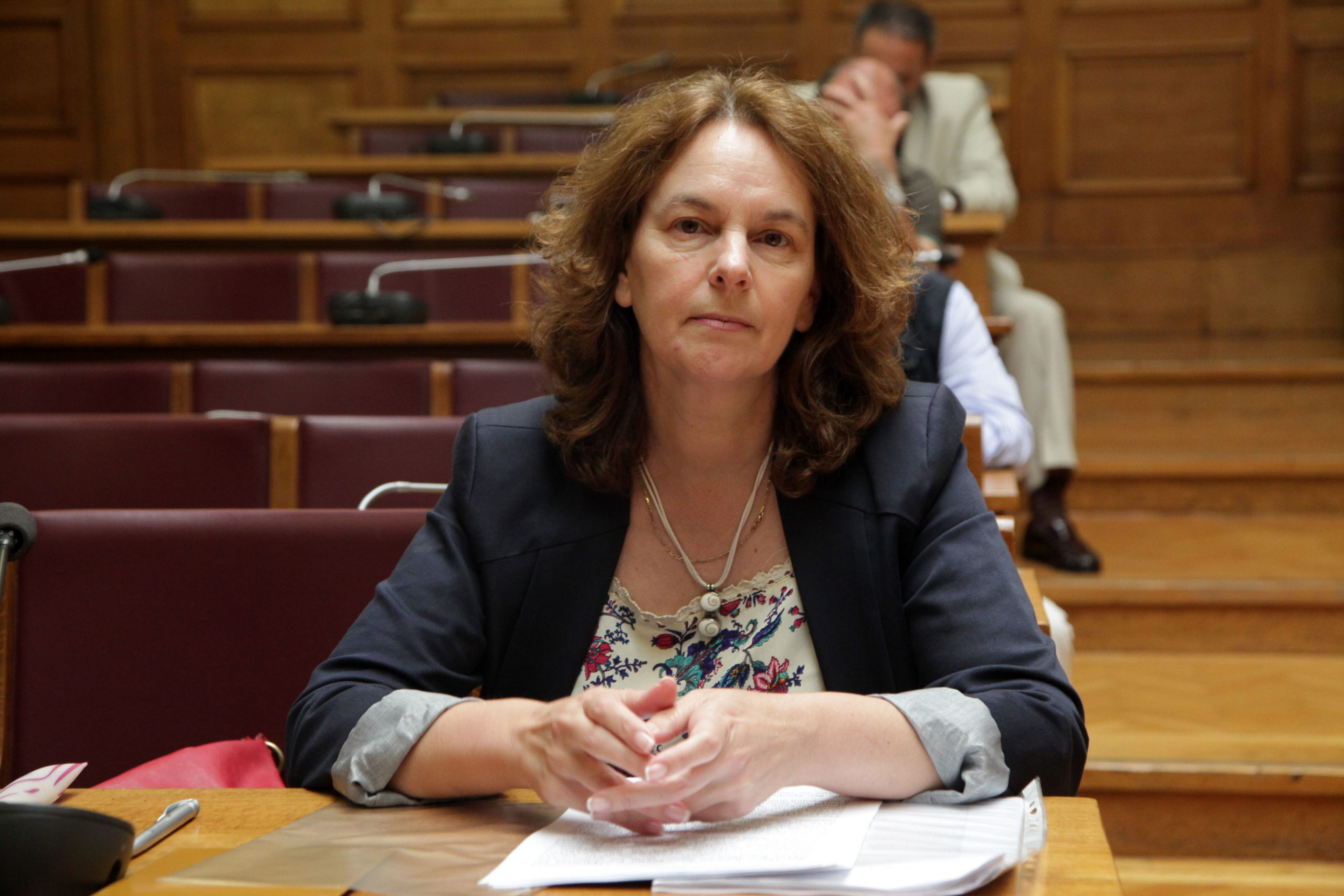 Ποια είναι η νέα υφυπουργός Οικονομικών