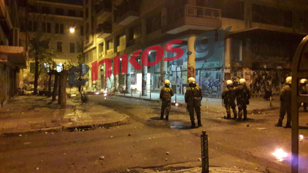 Εικόνες καταστροφής στην οδό Τζωρτζ – ΦΩΤΟ – ΤΩΡΑ