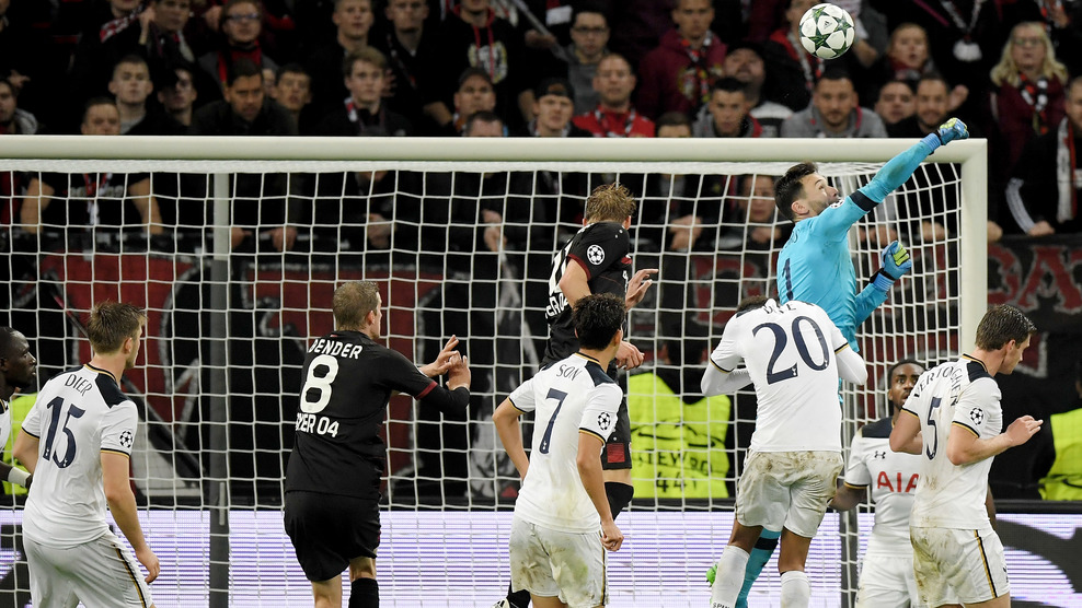 Sold out στα… hot dogs έκανε η Τότεναμ – ΦΩΤΟ