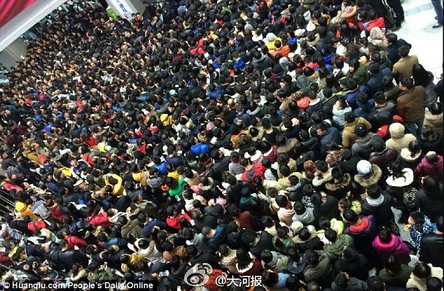 Δείτε τι συμβαίνει σε σταθμό του μετρό στην Κίνα όταν χιονίζει – ΦΩΤΟ