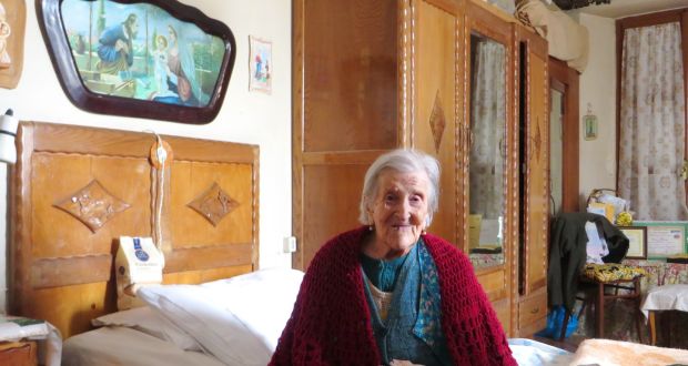 Η γηραιότερη γυναίκα στον κόσμο σβήνει… 117 κεράκια – ΦΩΤΟ