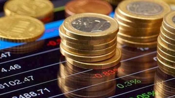 Υπέρβαση εσόδων κατά 2,32 δισ. ευρώ στο 10μηνο