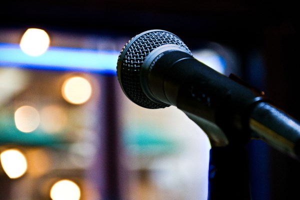 Διαρρήκτες μπήκαν στο σπίτι γνωστού τραγουδιστή