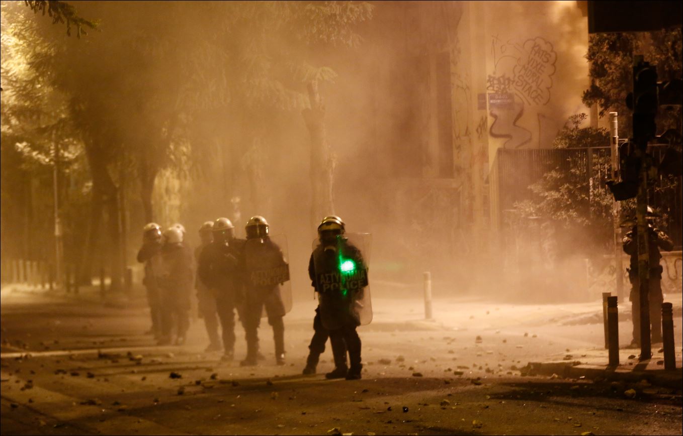 Με άδεια του εισαγγελέα παρέμβαση της αστυνομίας εντός του Πολυτεχνείου – ΤΩΡΑ