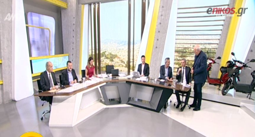 Ο Παπαδάκης σε ρόλο ηχολήπτη – ΒΙΝΤΕΟ