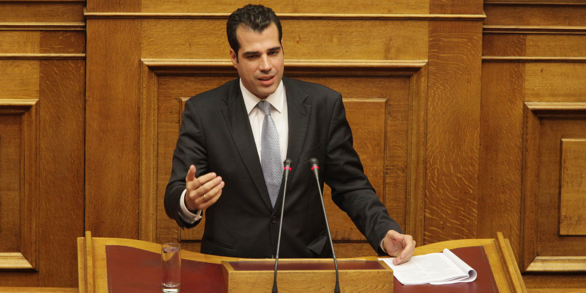 Ευχάριστα νέα για τον Πλεύρη – Βγήκε από την εντατική