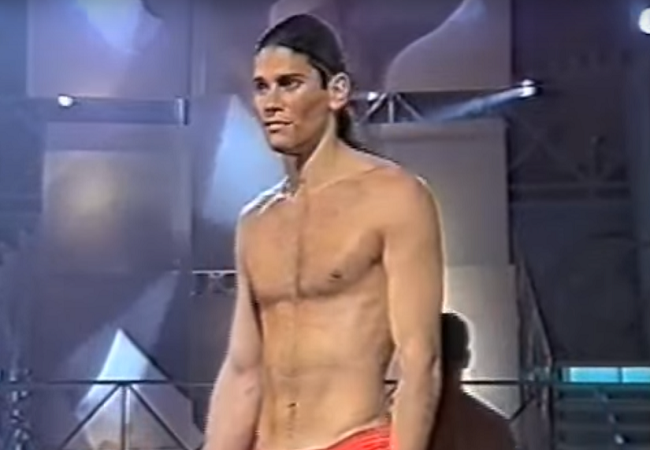 “Αντίπαλος” του Σπαλιάρα σε διαγωνισμό ομορφιάς έγινε μοναχός – ΦΩΤΟ