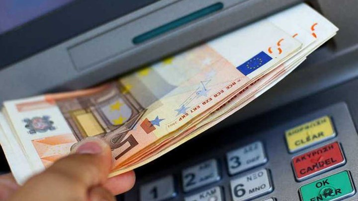 Capital controls – Προτάσεις τραπεζιτών για αύξηση στο όριο ανάληψης μετρητών