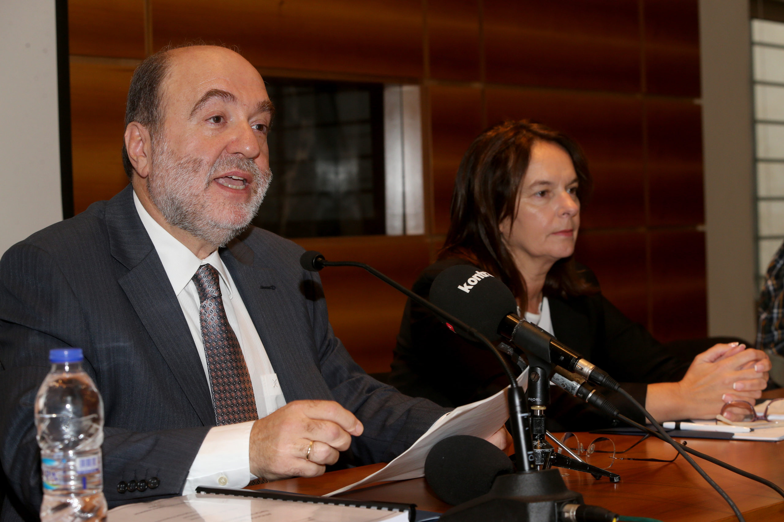 Η αυτοκριτική του Αλεξιάδη στην τελετή παράδοσης-παραλαβής – ΒΙΝΤΕΟ