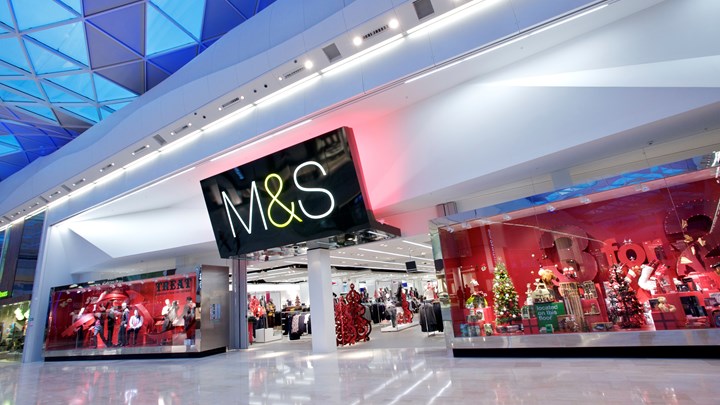 Η Marks & Spencer κλείνει 53 καταστήματα σε 10 αγορές
