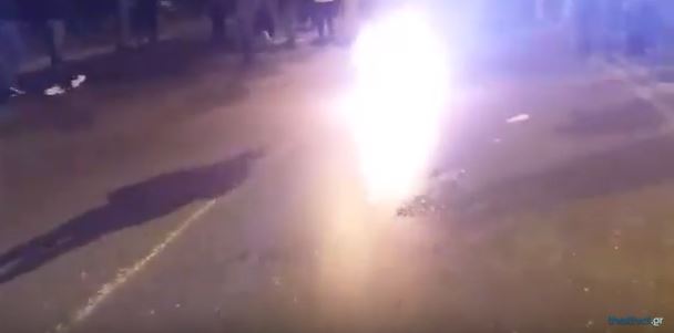 Επεισόδια στη Θεσσαλονίκη – ΒΙΝΤΕΟ – ΤΩΡΑ