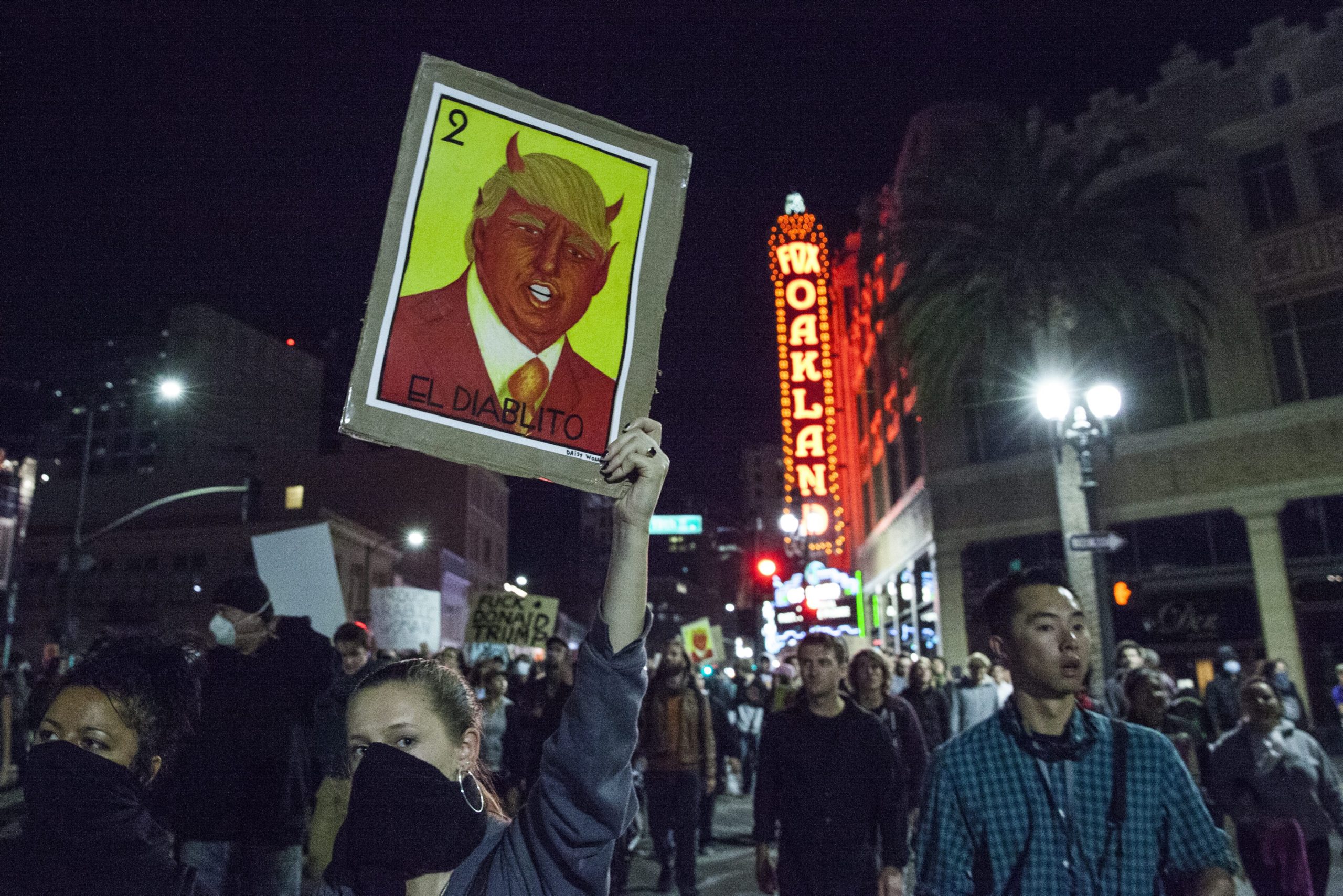Δεύτερος γύρος διαδηλώσεων κατά του Τραμπ στις ΗΠΑ – ΦΩΤΟ