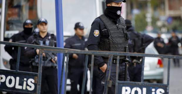 Νέο κύμα διώξεων στην Τουρκία για εμπλοκή στο πραξικόπημα