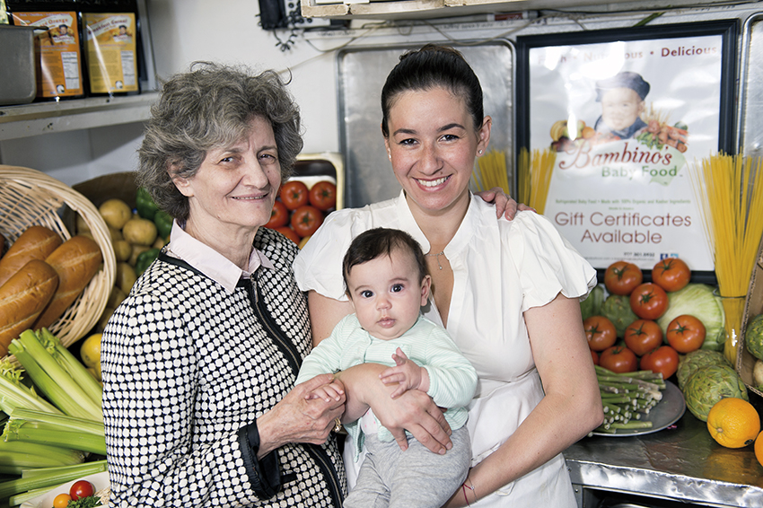 Η Ελληνίδα που παράγει βιολογικές βρεφικές τροφές στην Αλάσκα