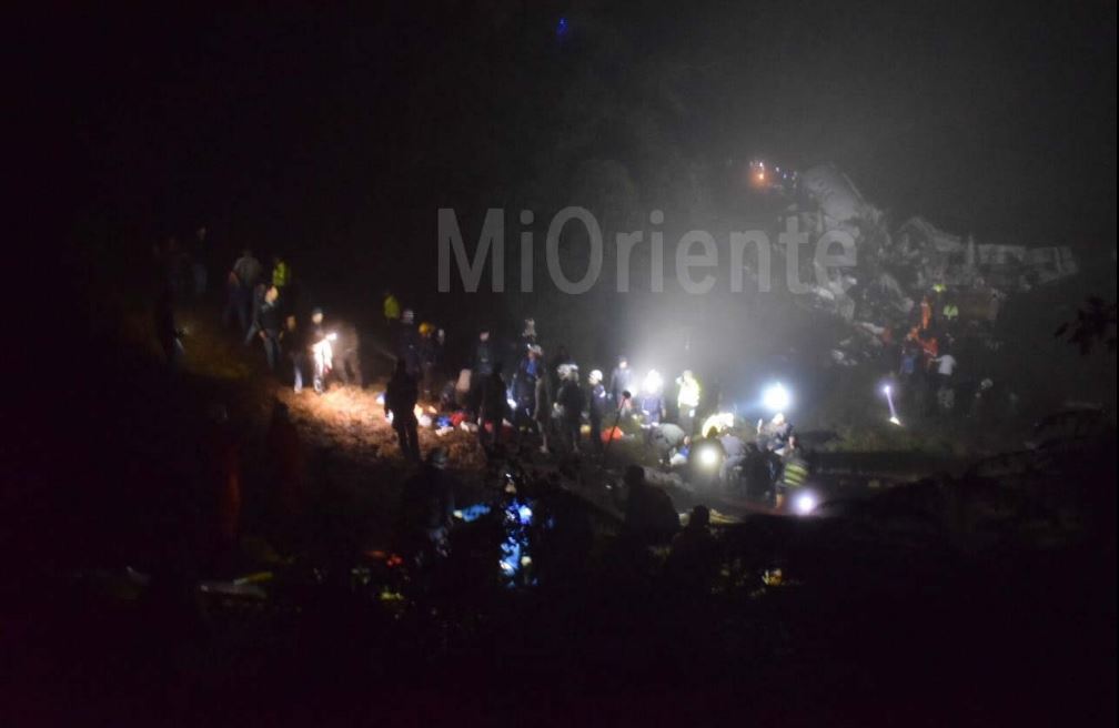 Δήμαρχος Λα Σέχα: 25 νεκροί από τη συντριβή του αεροσκάφους