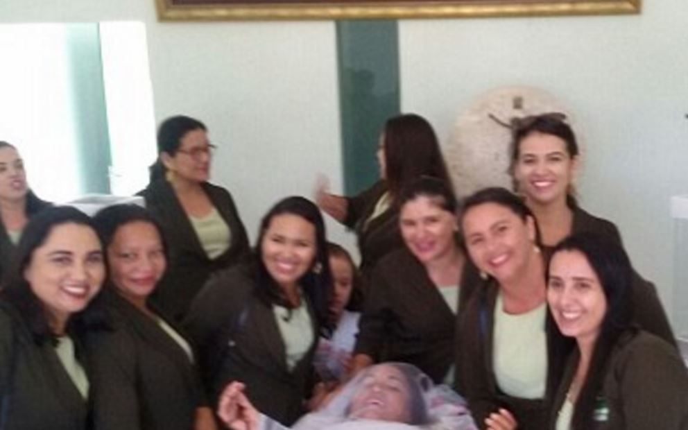 44χρονη στη Βραζιλία οργάνωσε… την κηδεία της – ΒΙΝΤΕΟ