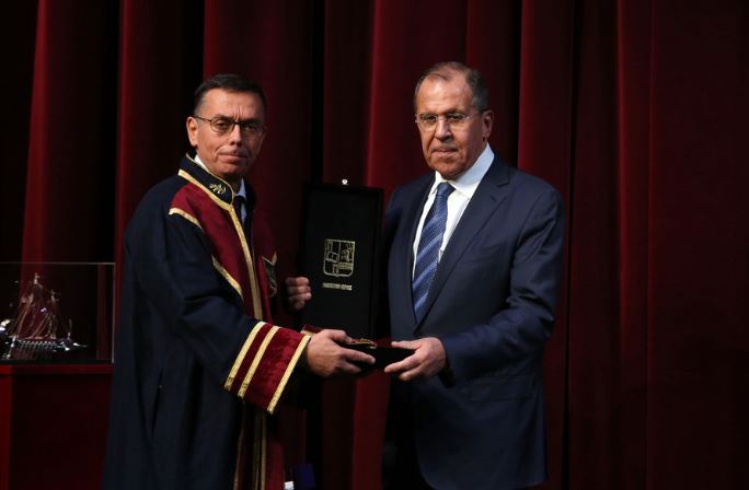 Λαβρόφ: Πάντα τηρούμε τον λόγο μας, είναι παράδοση της διπλωματίας μας