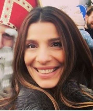 Δείτε με ποιούς έβγαλε selfie στο Άμστερνταμ η Πόπη Τσαπανίδου – ΦΩΤΟ