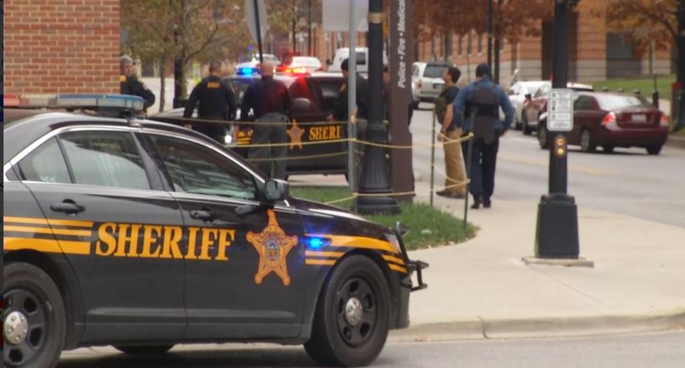 7 τραυματίες από τους πυροβολισμούς στο πανεπιστήμιο του Οχάιο – ΤΩΡΑ