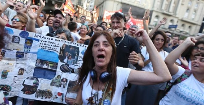 Αργεντινή – Χιλιάδες διαδηλωτές στους δρόμους κατά της φτώχειας