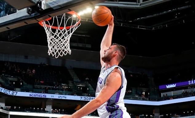 Το πρώτο καλάθι του Γιάννη Παπαγιάννη στο NBA – ΒΙΝΤΕΟ