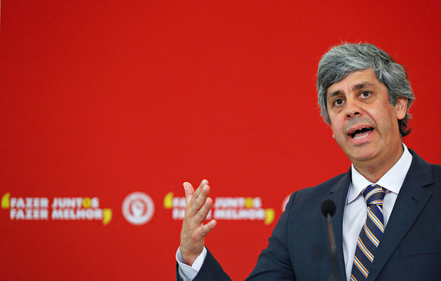 Η ΕΕ να συζητήσει το ελληνικό χρέος ακόμη και χωρίς το ΔΝΤ λέει ο Πορτογάλος ΥΠΟΙΚ