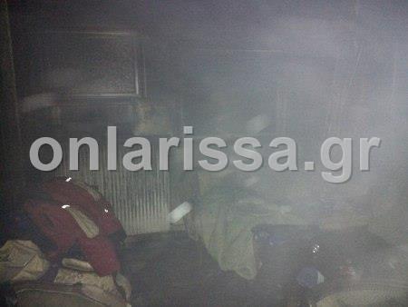 Εικόνες από το διαμέρισμα που κάηκε στη Λάρισα – ΦΩΤΟ