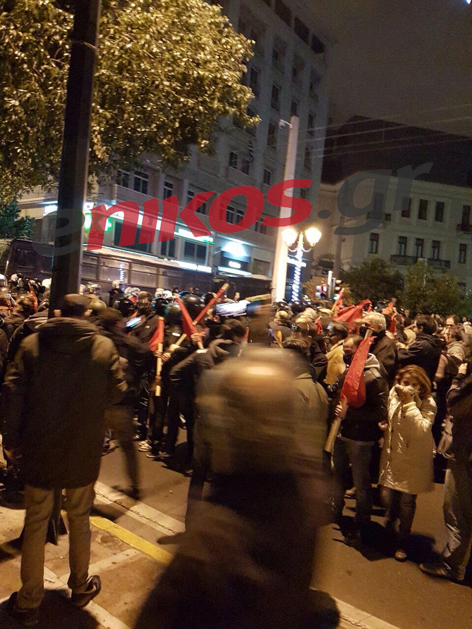 Συμπλοκές με χημικά Σταδίου και Αμερικής – ΤΩΡΑ